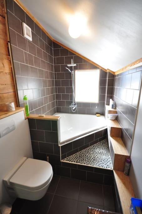 Lakeview Family Apartment ริงเกนแบร์ก ภายนอก รูปภาพ